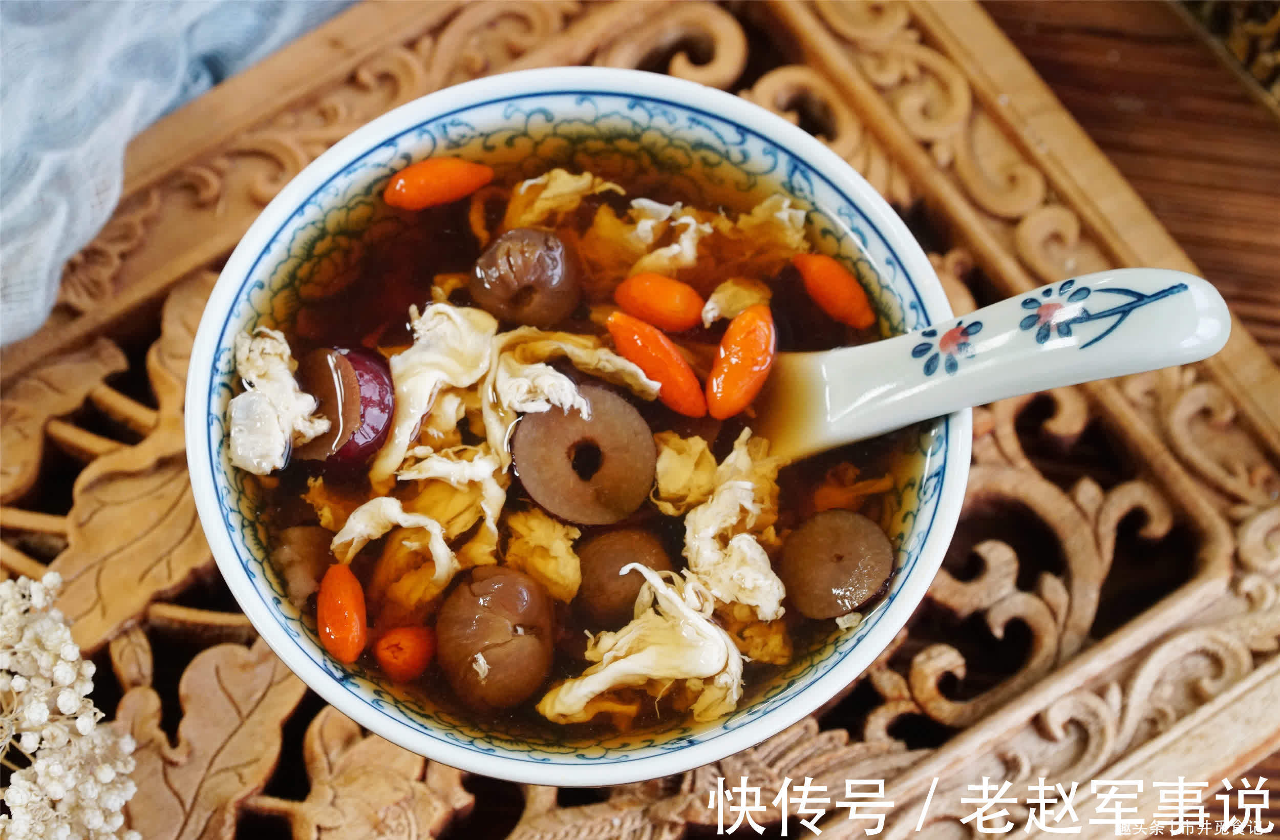女人|天凉了,女人有条件多喝“四宝汤”,提升元气,面如桃花好过秋