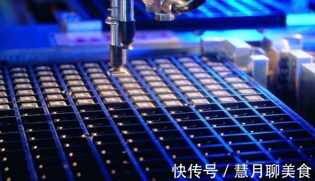 光刻机|终究还是撑不下去台积电、ASML接连宣布,两个都是对华为有利的