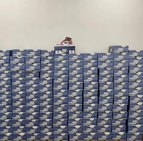 真不要脸了？主理人亲自下场给后门贩子写感谢信