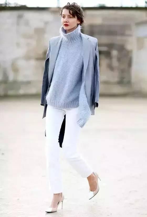 女人这样穿毛衣，从初秋时髦到寒冬！