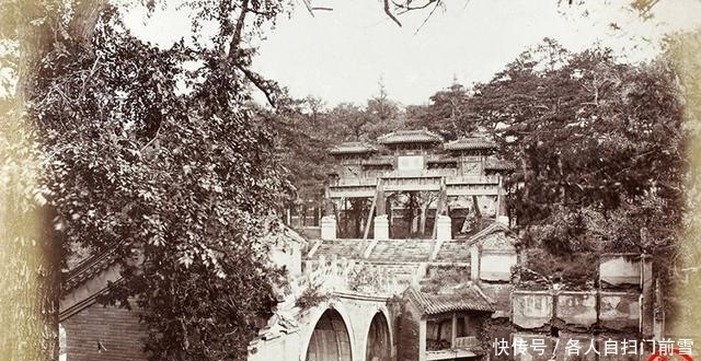 万寿山|1870年老照片：遭受破坏之后的颐和园，满地废墟杂草丛生