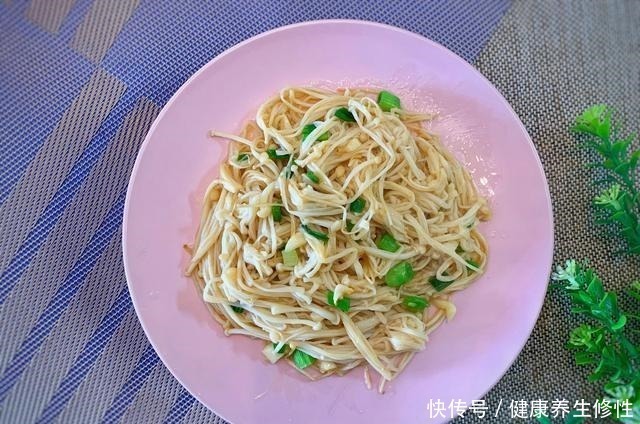 它是天然健脑菜,三头两天给孩子做一次,比吃保健品强多了!