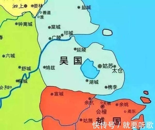 政治$浅论春秋政治，看似五霸更迭，实质不过长江黄河文化之争