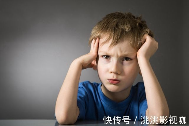 误区|家有正处于青春期的孩子,父母要谨防“攀比心”,正确引导很重要