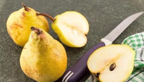 便秘“怕”这几种食物,经常吃点,或许能帮你“赶走”老便秘