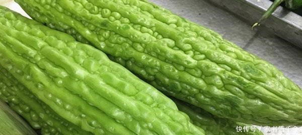 胃部|患上胃病之后,这几样食物注意少吃,少吃一点,胃会“感谢”你!