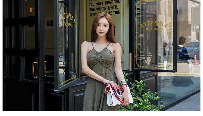 美女|食色113——美女穿搭19 抹茶色气质短裙