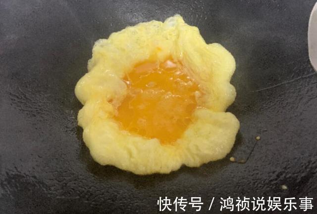 豆豉辣椒|“鸡蛋”别再和番茄炒了,换一样,清脆可口,又营养又好吃