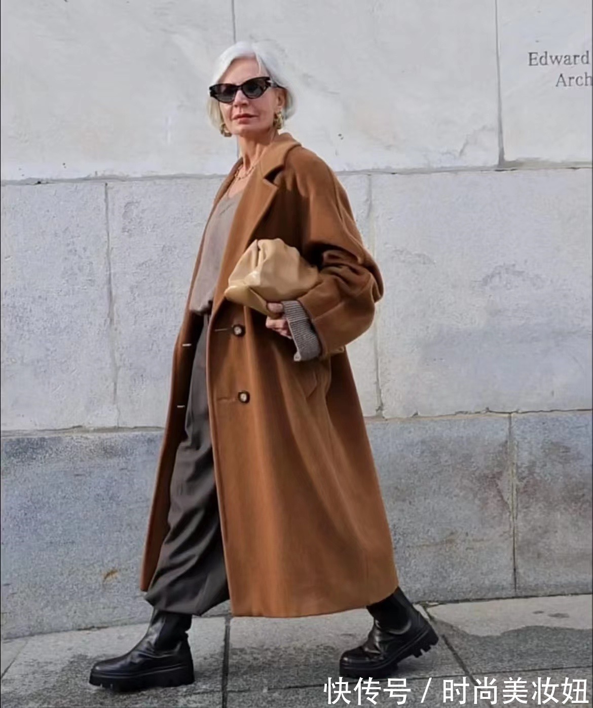 和谐感|难怪时髦精都爱“大地色系”,实用好搭配就算了,还高级洋气