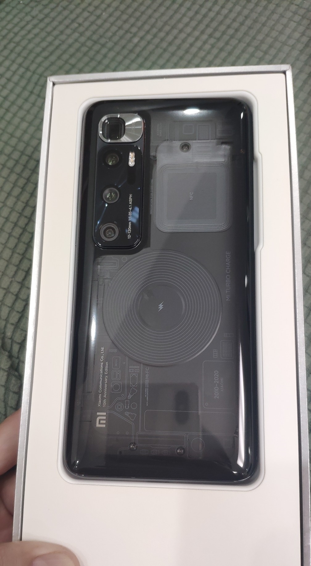 销量|小米重返全球第三,疯狂输出4710万,网友戏称红米贡献四千万