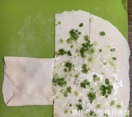 外婆做好吃的油饼,柔软有嚼劲,鼓大泡层次多!