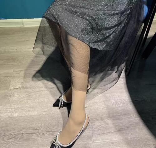 有哪些千元级的高跟鞋推荐一下？