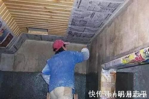 墙锢|原来专业工人是这样刮腻子,我家装错住2年就开裂,太伤了