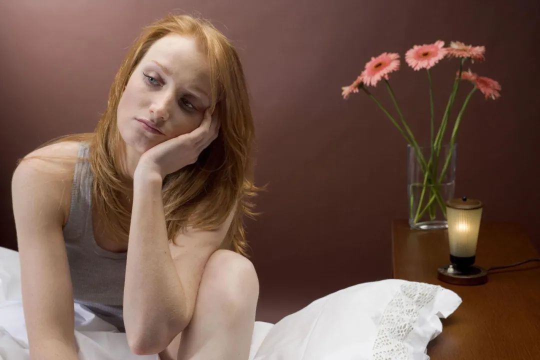 生物钟|女人到了围绝经期,心烦易怒、潮热出汗、失眠多梦,该如何调理?