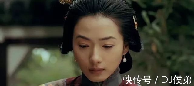 名家#才子为寡妇写了首诗,被名流贬得一无是处,如今却入选中学教材