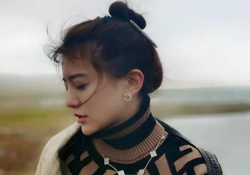 《浪姐2》开局看似和谐,其实较量全在穿搭上?阿兰才是隐形富婆