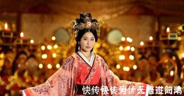 千金小姐#公主流落民间,成了千金小姐的奴婢,回宫后杀她全家!