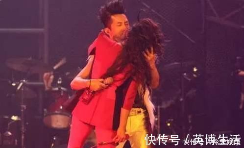 庾澄庆|中国好声音学员现状吴莫愁小县城商演，周深火遍娱乐圈