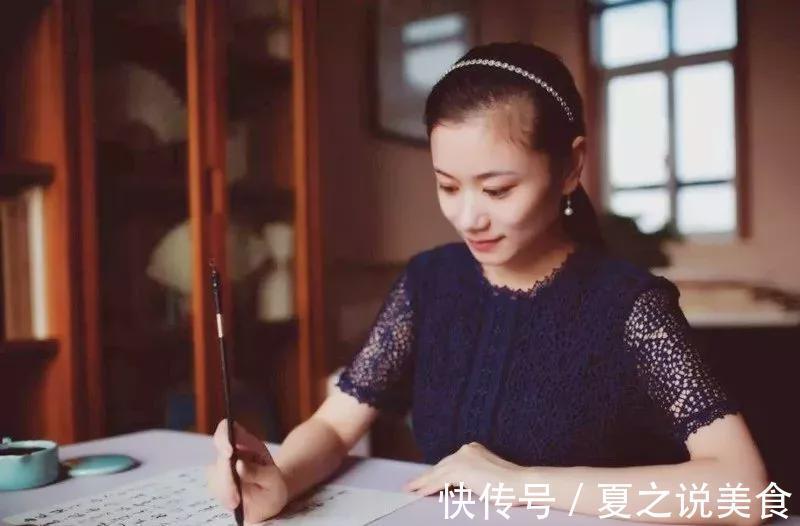 书坛#80后才女,一手好字考取北师大博士生,被称为“书法女神”