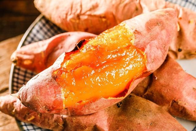 明日冬至,不管贫富,记住“吃2肉、忌3味、食4根”,好处多多