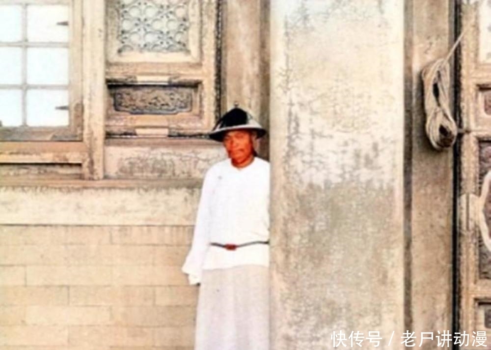 慈禧太后|老照片:真实的清宫大内侍卫,个个武艺高强,图7是慈禧太后贴身侍卫