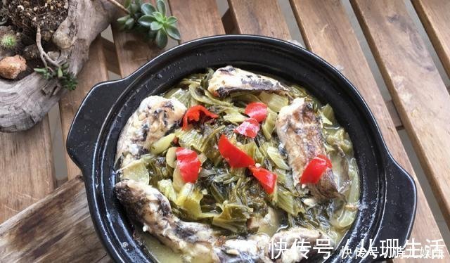 海鱼的100种吃法之一,炖鱼不放姜,无腥味,家人说锅太小不够吃!