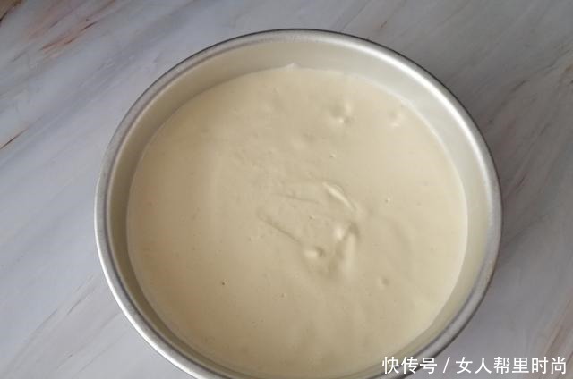 戚风蛋糕零失败配方,不开裂不回缩不塌陷,烘焙新手记得收藏!