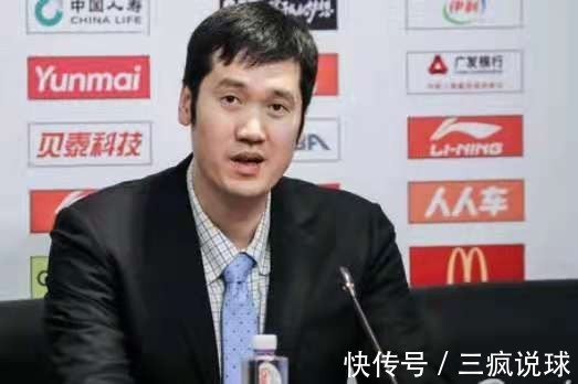 特羅特|不可思議！CBA球隊(duì)誤以為第三節(jié)將結(jié)束，后場(chǎng)直接出手，球迷傻眼