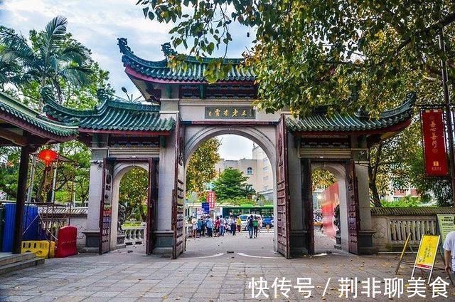 景色|全国唯一的金丝楠木寺院，依山傍海壮美景色，海内外游客慕名到此