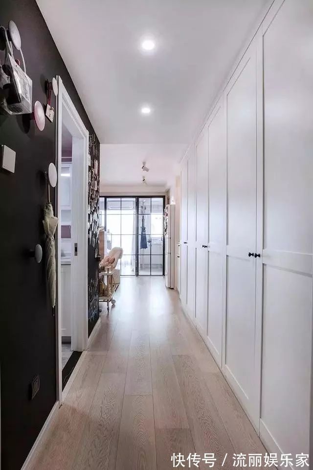 美观|小户型玄关这样设计，收纳美观两不误！小空间也要精心设计！