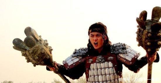 五钩神飞枪|隋唐演义七杰的手中兵器,如果给你使用,你会选谁!