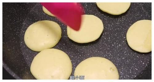 溶豆|不打发不加一滴水，补钙又健脾，比溶豆好吃10倍，哄娃必备