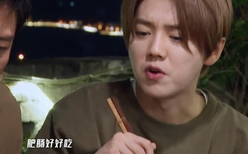 服务员|服务员把鸡肾端给鹿晗,邓超露出姨母笑,接下来一幕吓得导演秒删