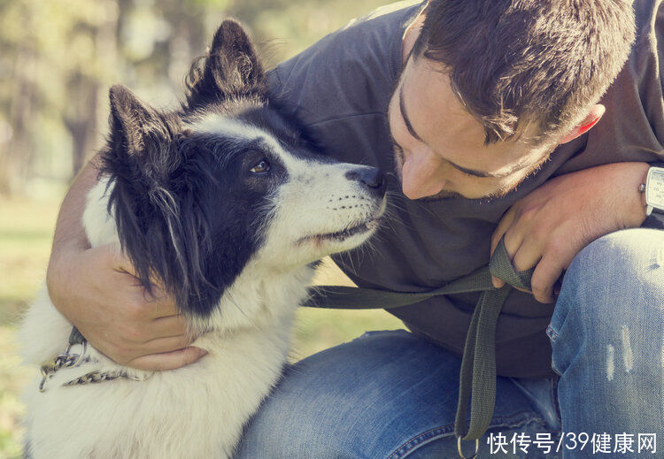 刮胡子|男性刮胡子次数多，说明了什么？提醒：刮胡子频率，与寿命无关