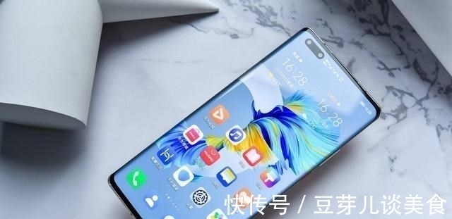 oled|华为Mate40 Pro终于降价，麒麟9000+曲面屏+IP68，还值得入手吗？