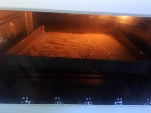 烤箱|冬天的常备小零食,在家也能轻松制作,咬一口,满嘴香