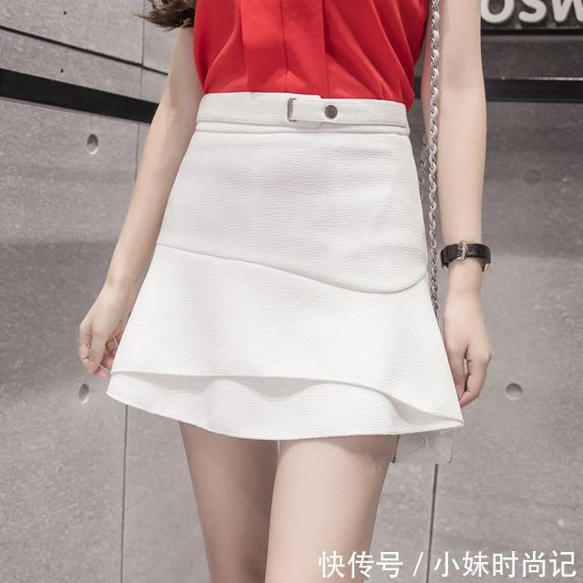 女人味十足|女人味十足的包臀短裙,让你对它爱不释手