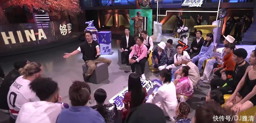 b这街4队长各显神通，国际social优质模板速来查收