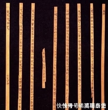 太公|古墓出土了一本古书，看到书名后，专家慌了：传说是真的