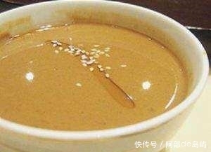 老太|女人不想老太快，最好别贪吃这5种食物，会加速衰老！