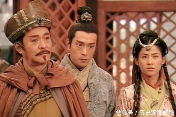 左冷禅|岳不群为何不强攻紫霞神功，却觊觎辟邪剑谱紫霞神功不厉害吗？