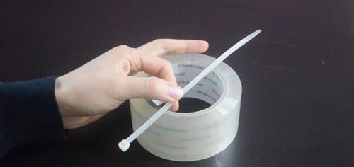 实用|胶带上绑一根塑料扎带,作用太棒了,解决了很多人的困扰,太实用了