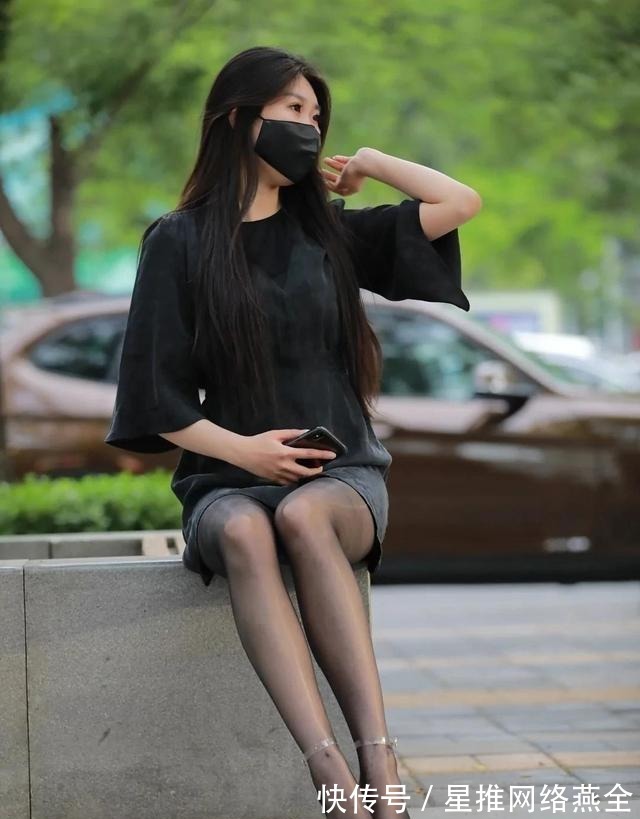 美感|时尚的连衣裙,造型美感,展现“御姐范”