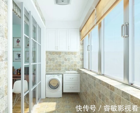 阳台|楼上邻居把阳台改成卫生间,老公笑着同意,一周后老公哭着说后悔