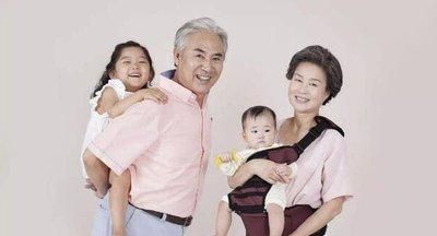 妈妈|中国首例“5胞胎”，如今均满18岁，他们的家庭状况怎么样？