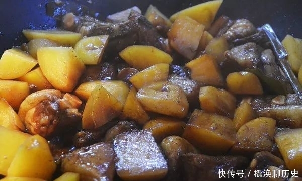 光是|这道菜，光是配着汤汁我就能多吃一碗饭！
