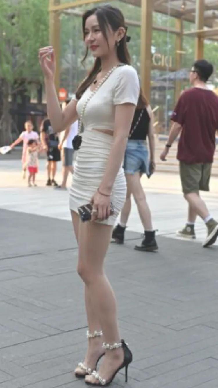 高跟鞋|包臀裙对身体很挑剔,什么身材的人适合穿呢?