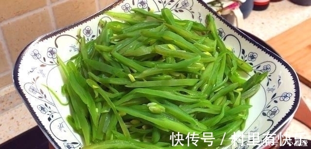 补钙|此菜1年4季都很贵,补钙比牛奶更强,再贵我家每周也要吃4次