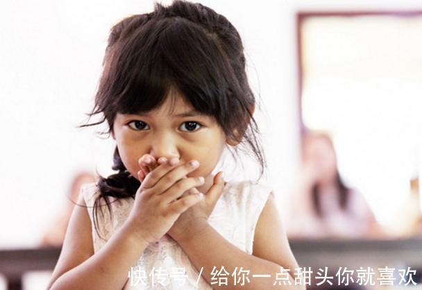 睡前|睡前不能对孩子做的3件事,影响孩子未来身高,还有家长在天天做