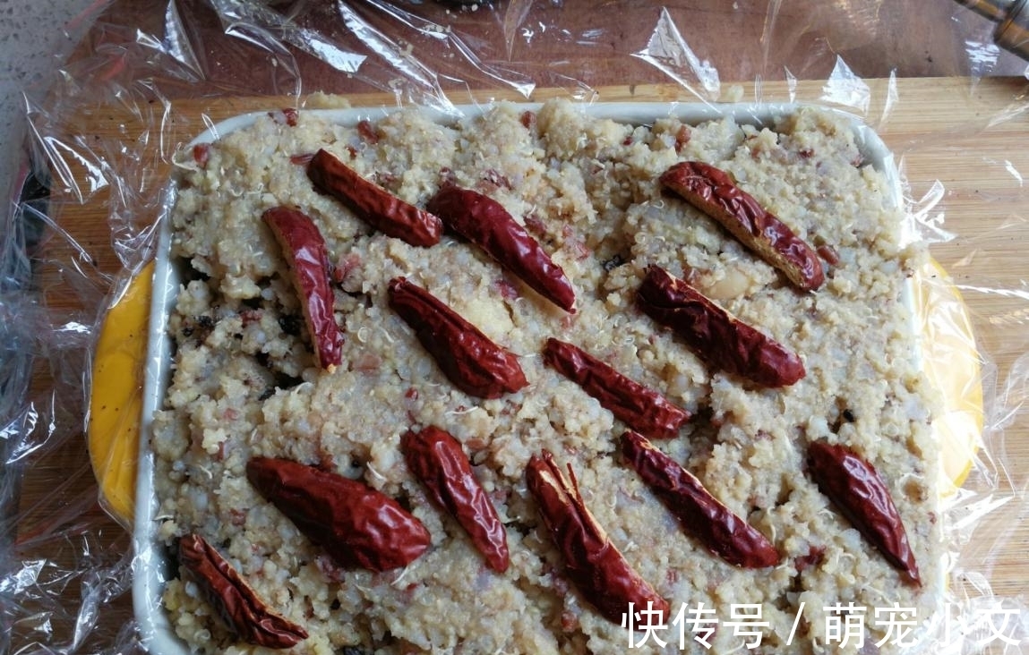 不用破壁机,不用上蒸锅,教您做最简单的杂粮糕,营养好还管饱